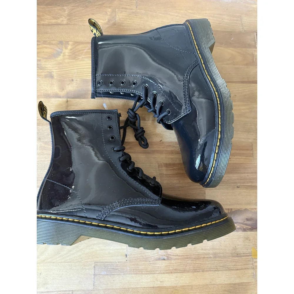 Dr. Doc Martens‎ Boots 1460 Black Patent Leather Youth Size 6 Girls 5 Boys NWOB